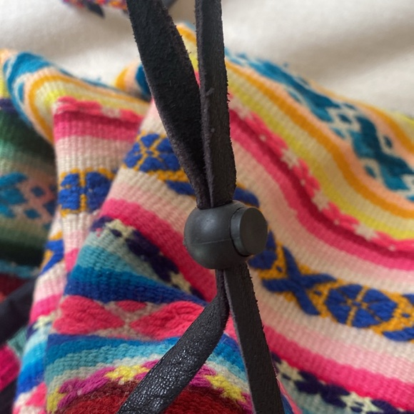 Beautiful colorful one of a kind Mexican made back pack, book bag wool fabric - Picture 8 of 12